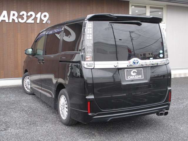 お客様からの買取・下取車をダイレクトに販売させて頂いている為、無駄な経費がかからない分安価でのご提供が可能となっております。お見逃し無く！