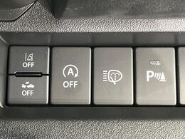 【コーナーセンサー】バンパーに付いたセンサーが障害物を検知！一定の距離に近づくとアラートで教えてくれます♪狭い駐車スペースや車庫入れ時も安心ですね☆