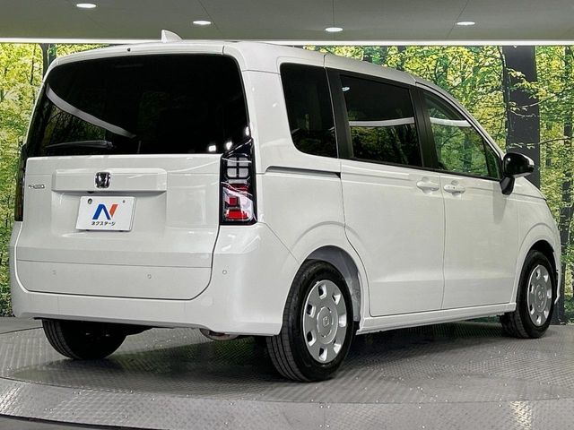 ☆全国のネクステージからお取り寄せが可能※！遠方の店舗に展示してあるクルマが気になる場合も、最寄りの店舗でご覧いただくことが可能です！是非私たちに要望をお聞かせください！※別途費用