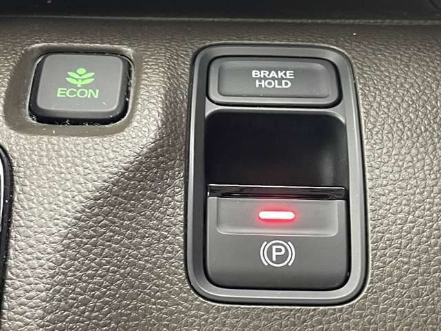 【運転席操作部】快適なドライブを楽しむための機能が装備されています！運転席から触れるので、使いやすいです！除菌プランいれていただくと、さらに清潔で安心していただけます！