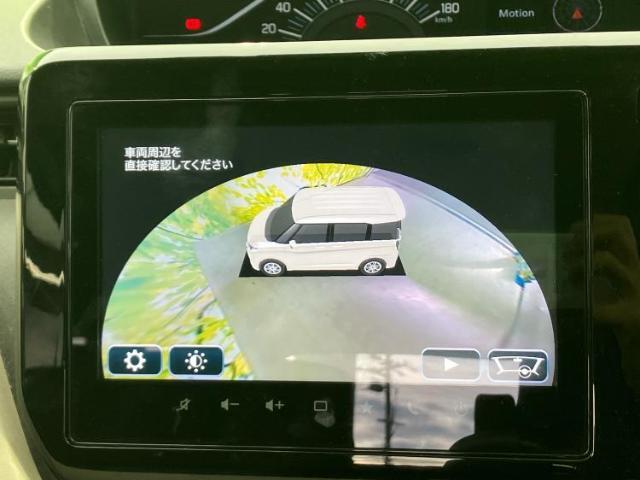 WECARSの展示場では実際に見て、触ってお車をお選びいただけます！知識の豊富な営業スタッフが様々なカーライフをご提案いたします！