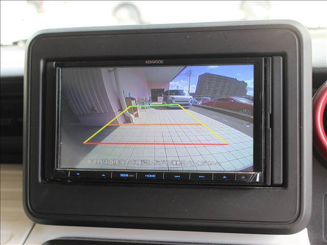 バックカメラも付いてます！これで駐車も楽々です！
