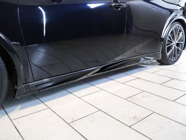 モデリスタサイドスカート☆