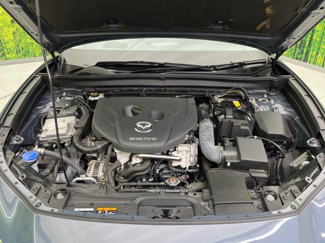 親切・丁寧な専門メカニックスタッフが応対！・車検・点検整備・事故等の修理などアフターサービスも安心。お車のカスタマイズもネクステージのサービススタッフまでご相談ください！