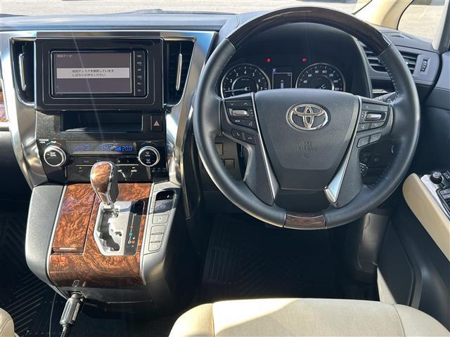 車両販売と整備・保証・クリーニングなどのサービスを自由にお選び頂けます。 その上お値打ちなクルマばかりです。 サービスは必要な分だけお選び下さい。