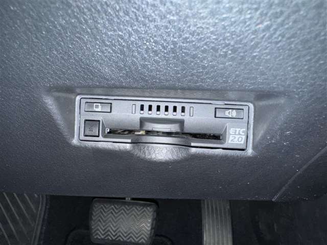 ETCなら高速道路をスイスイと通過！高速道路を利用してみんなで遠くまでドライブ！