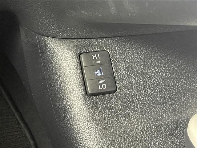気になる車はすぐにお問い合わせください！画面内の無料ダイヤルからお問い合わせ下さい！専門スタッフがお車のご質問にお答えいたします！