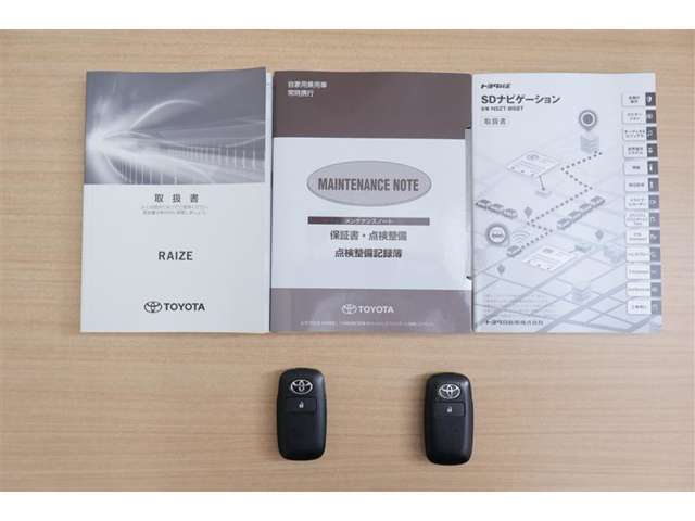 取扱説明書、メンテナンスノート完備。スマートキーは2個となります♪