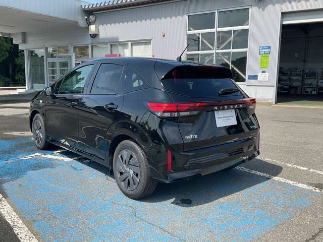 車検がある車は法定12ヶ月点検、車検が無い車は法定24ヶ月点検を実施致します！その際消耗品や要修理・要交換部品を発見した場合は交換します。整備費用は車輌本体に含まれております！！ご安心ください！！