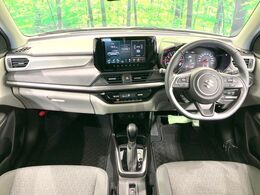 グループ総在庫数約30，000台！！全国の系列店からメーカー・車種問わずご紹介出来るので、あなたにピッタリのお車が見つかるはずです♪まずはお問い合わせ下さい☆