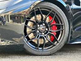 純正20＆21インチホイール。