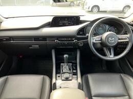 「この車の写真をもっと見たい」「状態が気になる」「この装備はついている？」どんな小さな疑問でもお気軽にお問い合わせください！