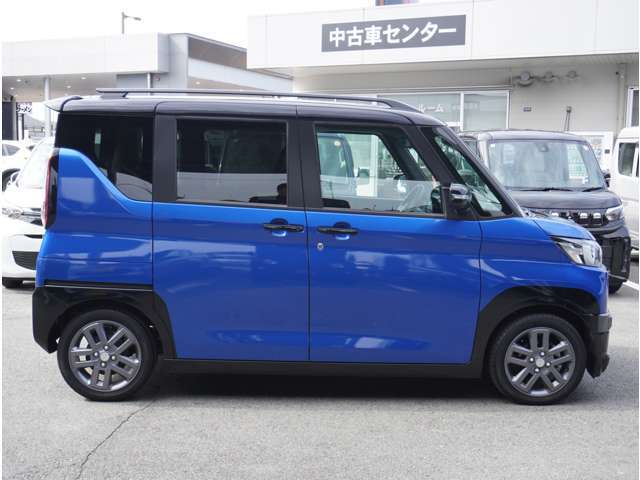 【KMGホールディングスとは】西日本で約80店舗を運営しています☆70年以上自動車を販売してきたノウハウでお客さまの車選びを大切にサポートさせていただきます☆是非質の高い接客を体験してみてくださいね☆