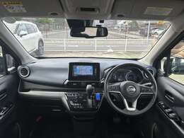 視界の良さなど、いつでも安心して運転できるようにドライバーをサポートします。