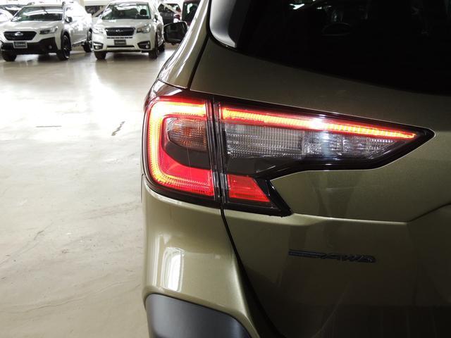 SUBARUのアイデンティティー、コの字型LEDテールランプ！