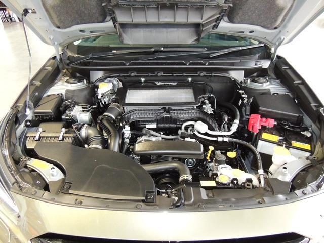1.8L BOXER 直噴ターボ “DIT”！日常での扱いやすさを重視しつつ、アクセルを踏み込むとしっかりとした加速感が得られますよ。レギュラーガソリンのため経済性にも優れています。