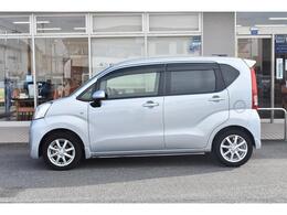 特徴2 当車両は納車前に正規店のメカニックによる12ヶ月点検整備をさせて頂いてから納車を致します。消耗品やオイル類のチェックをし、必要箇所の交換修繕をいたします。後から費用が増えることは御座いません