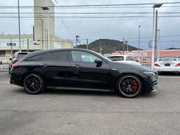 お車によって新車保証継承、2年保証がお選びいただけます。詳しくはスタッフまでお問い合わせください。