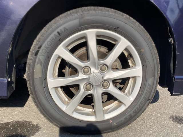 私たちは、お客様がご希望するお車を安心して乗っていただくための対応を心掛けています。