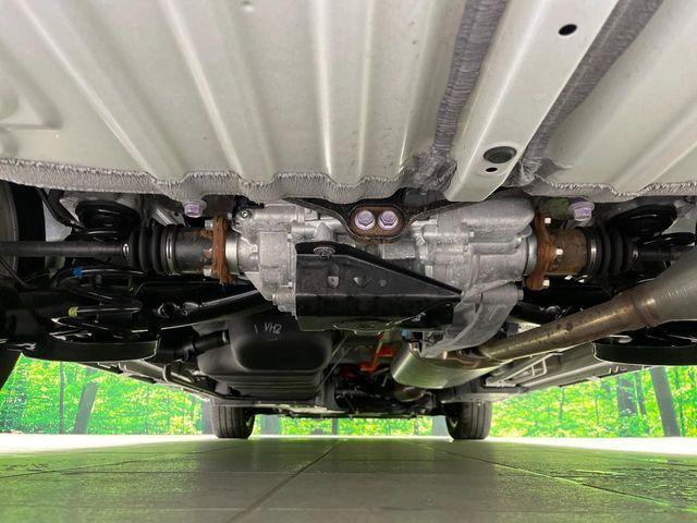 下回りがきれいなうちに、防錆加工の施工がオススメ。降雪地域はもちろん、沿岸部にお住いの方や、趣味でマリン・ウィンタースポーツをされる方にご好評いただいております。