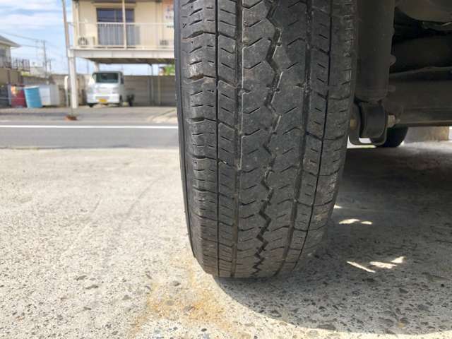 納車日、陸送、代車、事業用ナンバー登録等何でもご相談下さい。ご希望に合わせて柔軟に対応させて頂きます！
