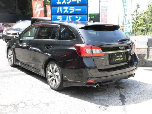 元祖全国ロング保証のお店！車両価格が安いだけのお店はたくさんありますが、この驚きの支払総額で全国ロング保証まで付いてるお店は中々ありません！中古車は納車後からが勝負です！お問合せお待ちしております！