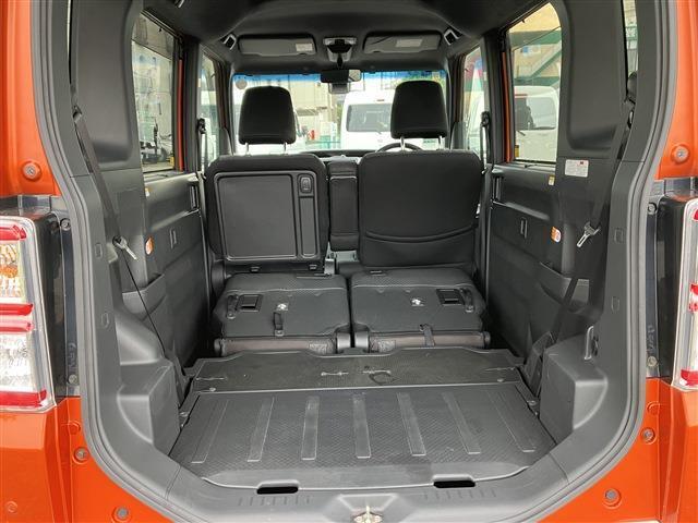 当店は東京海上日動の代理店です！自動車保険のご相談もお任せください！保険専門スタッフもおりますので、最適なプランをご提案させて頂きます！！