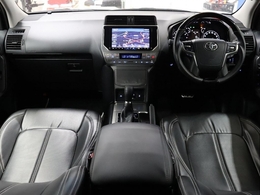 遊び心溢れるインパネ周り！