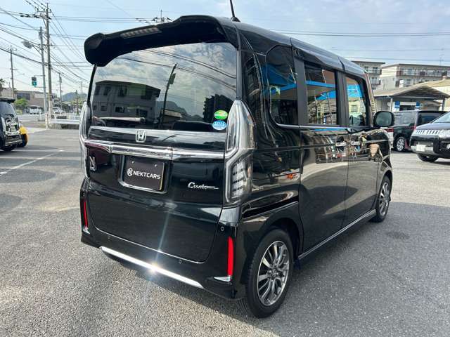 この度は当店のお車をご覧になっていただき、誠にありがとうございます。じっくり現車確認して頂けるよう、ご準備を致します！
