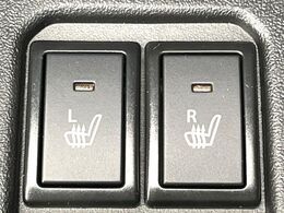 【シートヒーター】寒い日に重宝するシートヒーター！エアコンより早く温まってくれるので寒がりの人も安心ですね♪エアコンの温風は乾燥するから苦手、という方にもをおすすめです。