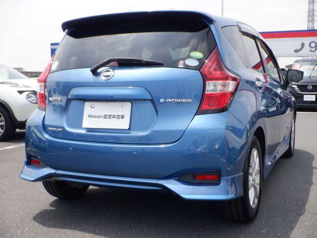 全国各地に登録納車配送可能です。なお全国の日産店にて整備、保証対応可能。