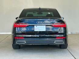 お支払い方法についても通常のオートローンや残価設定型オートローン、リース等、お客様のご要望に合わせたお支払い方法をご提案を致します。