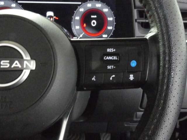 1オーナー/禁煙車/メーカーナビ/BOSEサウンド/プロパイロット/アラウンドビューモニター/ブラインドスポットモニター/デジタルインナーミラー/革シート/前後ドラレコ/フルセグ/Bluetooth/置くだけ充電