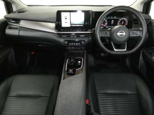 1オーナー/禁煙車/メーカーナビ/BOSEサウンド/プロパイロット/アラウンドビューモニター/ブラインドスポットモニター/デジタルインナーミラー/革シート/前後ドラレコ/フルセグ/Bluetooth/置くだけ充電