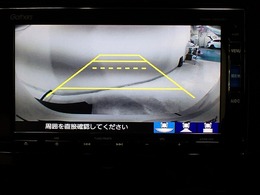 【リアカメラ】3パターンの映像表示で、後方確認をサポート！映像は『ノーマル』『広角』『真上』の3モードから選べます♪