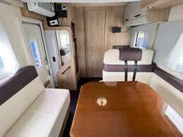 弊社では車両価格に以下の費用が含まれます→登録費用・整備点検費用・架装部の点検費用・行政書士料・車検申請費用・1年保証（一部除外車種あり）納車準備費用・詳しくはスタッフまで！