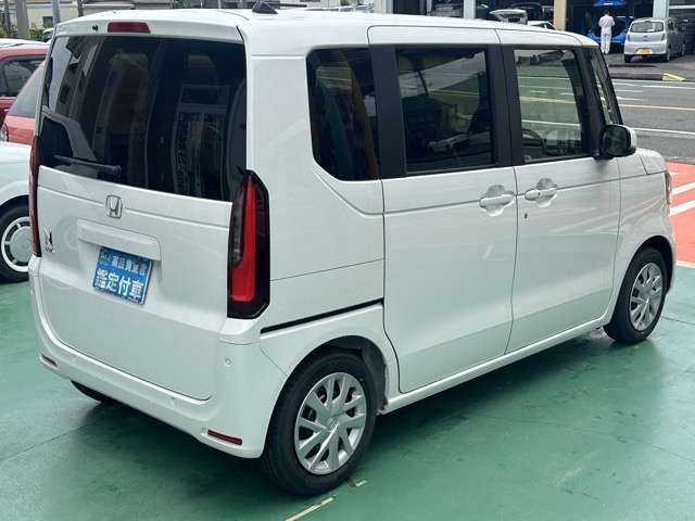 ★全国陸送費定額キャンペーンも実施中！★全国何処でも陸送会社がご自宅までお車をしっかりとお届します！陸送費につきましてはお気軽にお問合せください！※納車時ご来店いただければ、納車費用はかかりません！