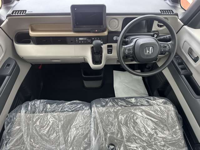 ★登録済未使用車につきましては、傷、凹み等一切ございませんので、新車と同様ですのでご安心ください！もしダメージがある場合は契約前に責任をもってしっかりとお伝えします！※試乗車や中古車は確認を要します！