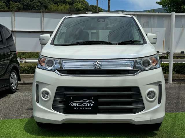 スズキ最量販軽自動車、親しみやすさを持ったレギュラーモデルの「ワゴンR」の個性を主張する「ワゴンRスティングレー」