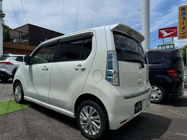 660cc DOHC吸排気VVTエンジン搭載の「X」グレード