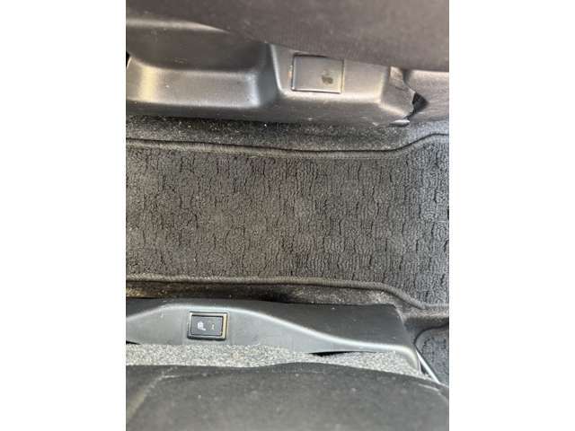 運転席シートヒーター
