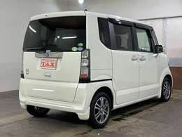 当店は安心のJUメンバーショップ！！JUでの仕入れや下取り車など展示しております☆（JU＝社団法人日本中古自動車販売協会連合会）