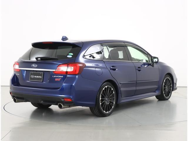 特別仕様車のBlackSelectionが入庫！内装をブラックに変更し大人スポーティな印象に♪