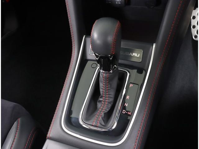 当社では任意保険の取り扱いもしております。お車とともにしっかりアフターフォローさせていただきます。