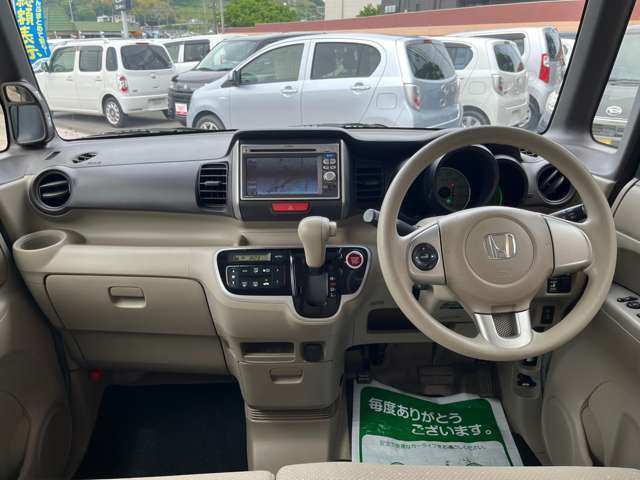 シシドモータースではお車のご購入はもちろんのこと、納車後の整備・車検や万が一の事故の際の板金修理に対しても対応が可能です。