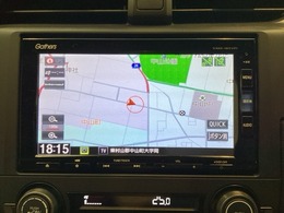 ナビゲーションはフルセグTV、インターナビ対応のGathers純正メモリーナビを搭載しています。Bluetoothオーディオ機能がありますので、スマートフォンなどの音楽も再生できます。