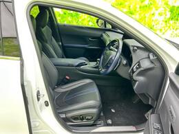 「この車の写真をもっと見たい」「状態が気になる」「この装備はついている？」どんな小さな疑問でもお気軽にお問い合わせください！