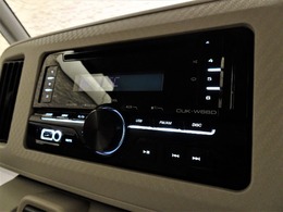 純正CDチューナー付きです♪