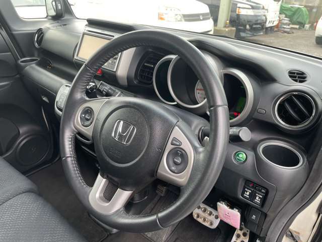 新車～中古車～車検・整備。お車の事なら、お気軽にご相談ください。カーセンサー掲載車以外にも、多数展示中♪。「0078-6002-520618」カーセンサーを見たとお伝えください。