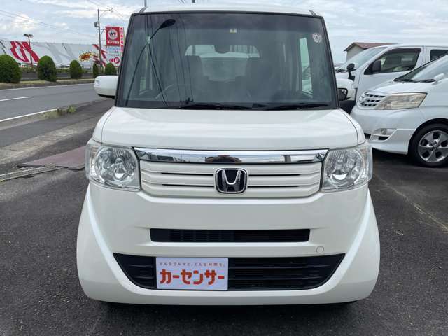 ご来店の際は、大きな「近畿自動車販売」の看板が目印♪国道23号線沿いになります。ご不明な点は、お気軽にお電話ください。。「0078-6002-520618」カーセンサーを見たとお伝えください。